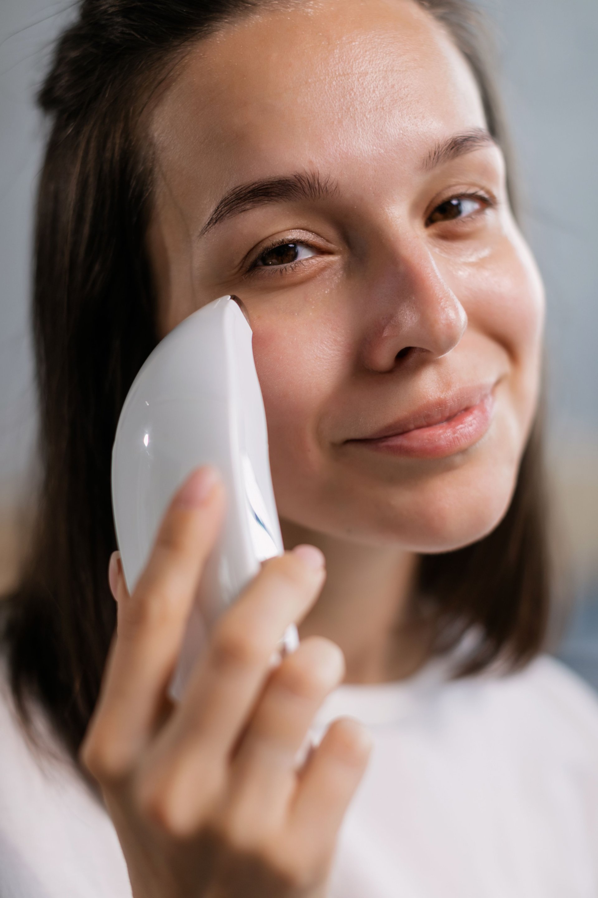 Best Microcurrent and Radiofrequency Facial Devices
